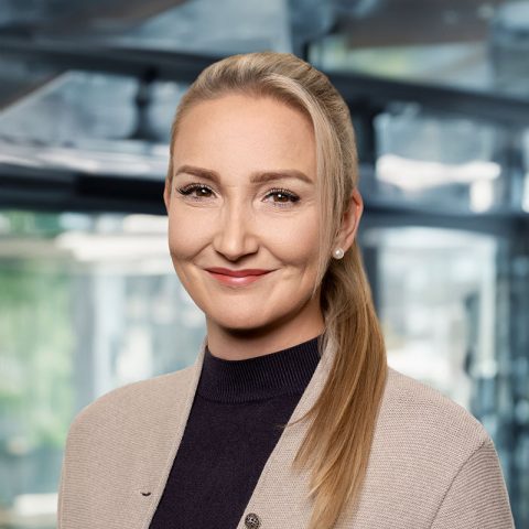 Porträtbild von unserer stv. kaufmännischen Geschäftsführerin Sarah Wiegmink | MVZ OGPaedicum